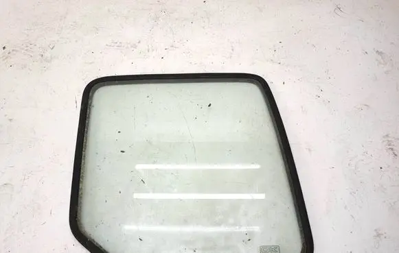 Subaru Libero Rear side window 