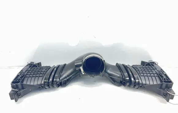 Mercedes-Benz E C207 W207 Turbo air intake inlet pipe/hose A6420900142