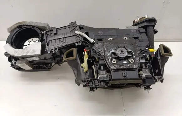 BMW 7 G11 G12 Interior heater climate box assembly 9299697 9299476
