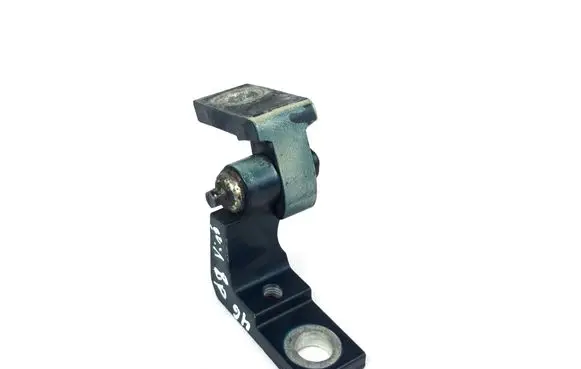 Volkswagen Golf IV Rear door upper hinge 