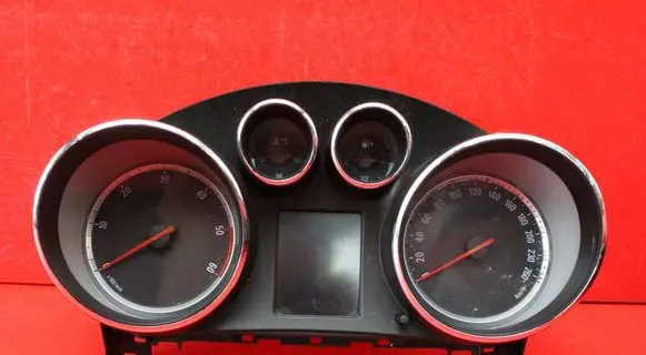 Opel Insignia A Speedometer (instrument cluster) 20980568