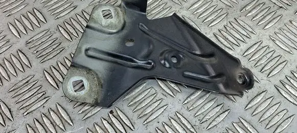 BMW X2 F39 Fender mounting bracket 7431005