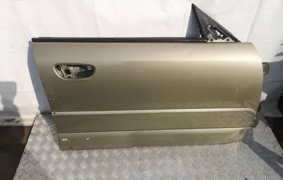 Subaru Outback Front door