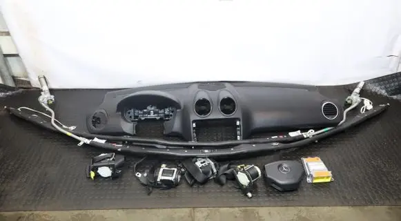 Mercedes-Benz ML W164 Dashboard