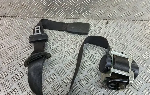 BMW X2 F39 Front seatbelt 