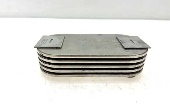 Subaru Outback Oil filter mounting bracket
