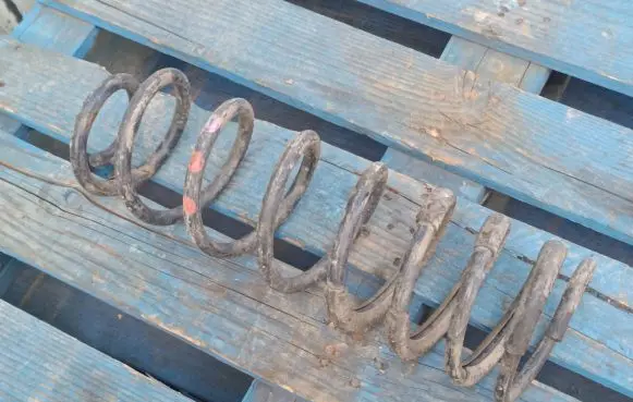 Ford Transit - Tourneo Connect Rear coil spring