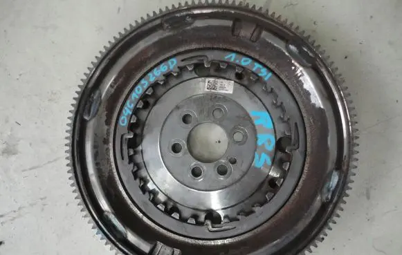 Audi A1 Flywheel 04C105266D