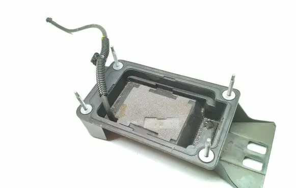 Opel Astra L Battery bracket 9834289780