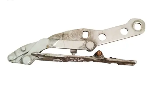 BMW 3 E46 Engine bonnet/hood hinges 8200124