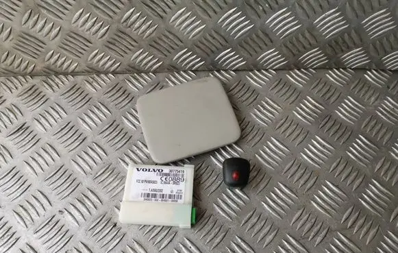 Volvo XC70 Alarm control unit/module 30775419 8684529 8691912