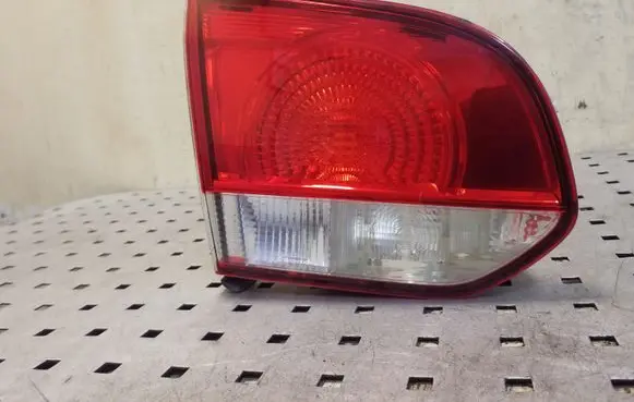 Volkswagen Golf VI Tailgate rear/tail lights 89089808L 5K0945107