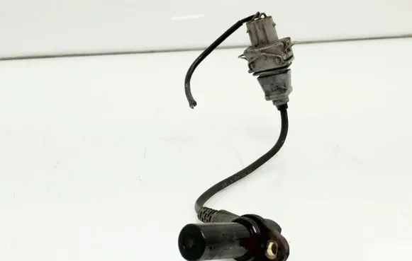 Volkswagen Transporter - Caravelle T4 Crankshaft position sensor 075906433B