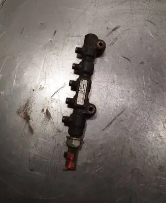 Ford Fiesta Fuel main line pipe 9654592680