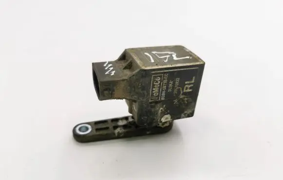 Volvo V70 Headlight/headlamp level sensor 6G9N5B738CC
