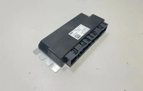 BMW X5 G05 Air suspension control unit module (rear) 8859730