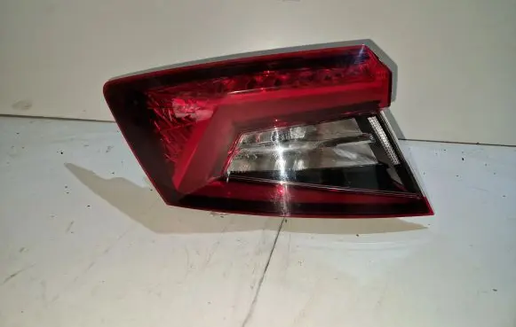 Skoda Karoq Rear/tail lights 57A945207