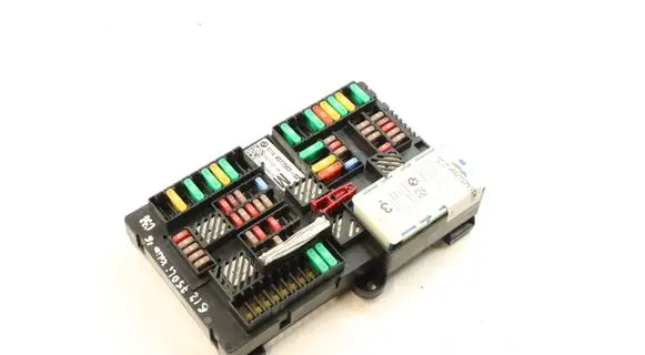 BMW 7 G11 G12 Fuse module 9377503 6802461