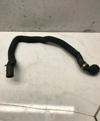 Audi A6 S6 C6 4F Engine coolant pipe/hose