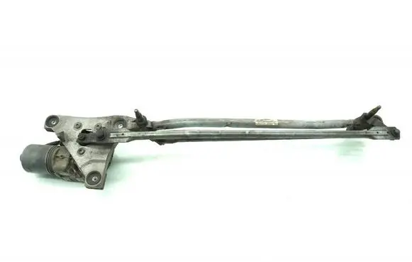 Volvo V50 Front wiper linkage and motor 30699344