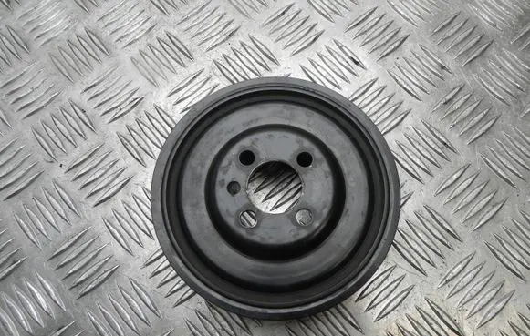 Skoda Octavia Mk3 (5E) Water pump pulley 03G105243 BV1215