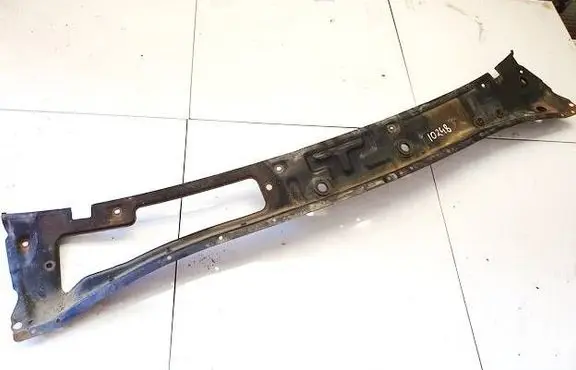 Hyundai Trajet Wiper trim