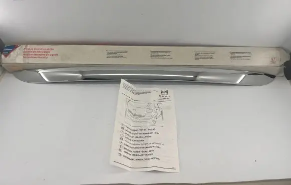 Seat Toledo III (5P) Tailgate trim 5P5071350 04042005 PTF7AS