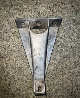BMW 7 E32 Engine mounting bracket 1708851