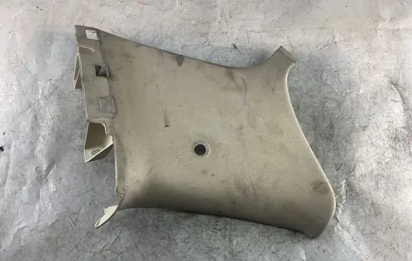 Volkswagen Golf IV (C) pillar trim 1j3867287e