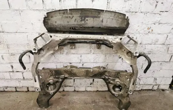 BMW 1 E81 E87 Front subframe