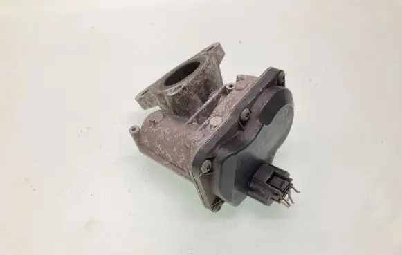 Renault Captur EGR valve H8201143495 14710464 HU150100