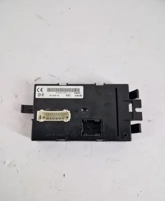 Nissan Primastar Comfort/convenience module 281127697A
