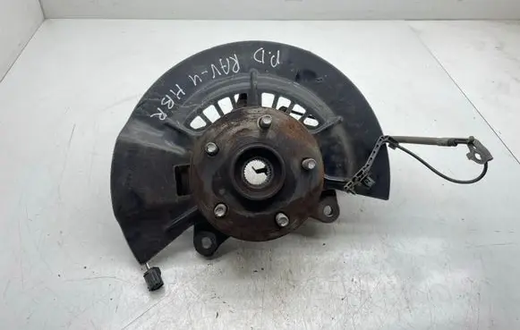 Toyota RAV 4 (XA50) Front wheel hub