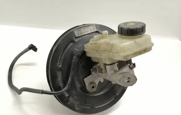 Renault Scenic II - Grand scenic II Brake booster 8200157453