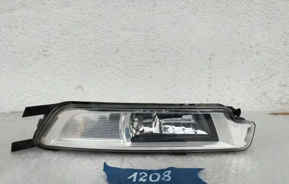 Volkswagen PASSAT B8 Front fog light