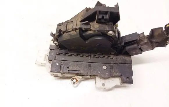 Ford Mondeo Mk III Front door lock 2S4AA21812EB