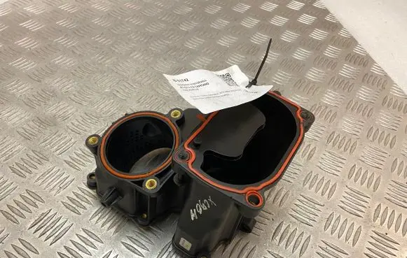 Volvo XC90 Intake resonator 31474312