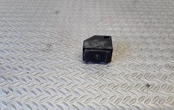 Volkswagen PASSAT B5 Electric window control switch 1J0959855