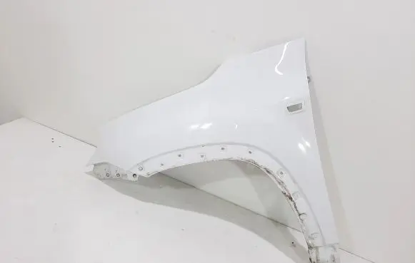 Chevrolet Orlando Fender