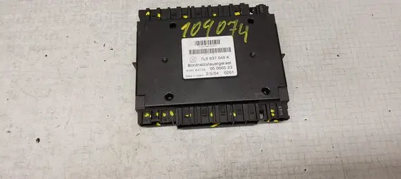 Volkswagen Touareg I Comfort/convenience module 7L6937049K 05066523