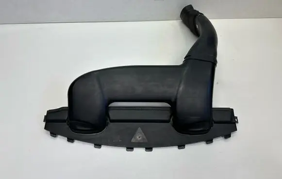 BMW X5 F15 Air intake duct part 8570289 7326554 8514007