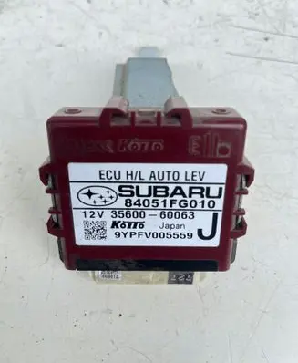 Subaru Impreza III Light module LCM 84051FG010