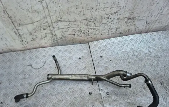 Volvo C30 Engine coolant pipe/hose