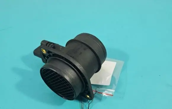 Skoda Octavia Mk1 (1U) Mass air flow meter 0280217121 IMPRK1435761