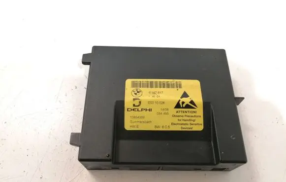 BMW 7 E65 E66 Central console control unit 6947817