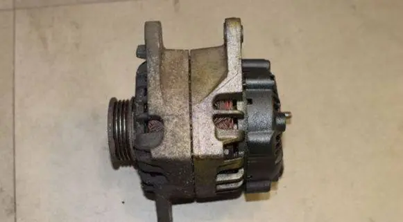 Mitsubishi Outlander Generator/alternator a0002655023 37300-22650