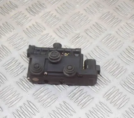 Land Rover Discovery 4 - LR4 Air suspension control unit module (rear) RVH000095