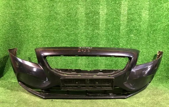 Volvo V40 Front bumper