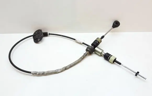 Volvo XC70 Gear shift cable linkage 31259001
