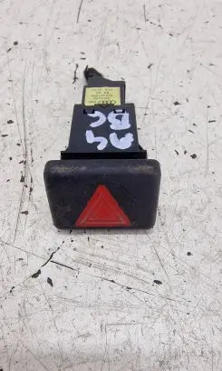 Audi A4 S4 B6 8E 8H Hazard light switch 8E0941509